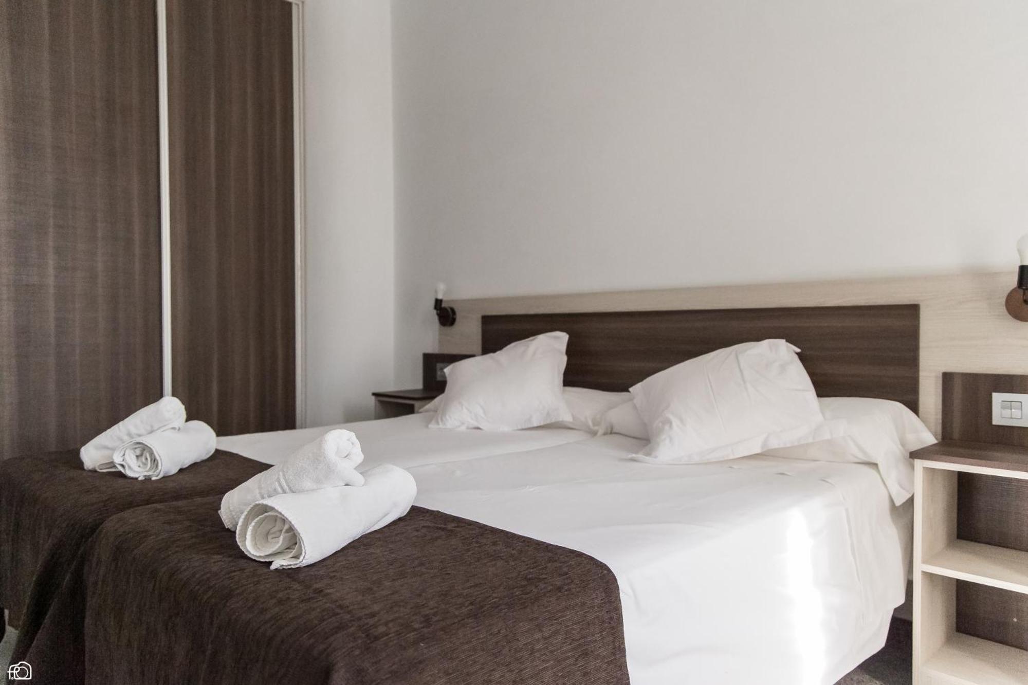 Meson Hostal La Cabana Medellín 외부 사진